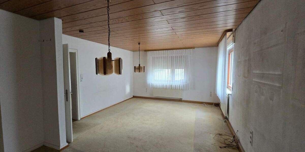 Einfamilienhaus Pfinztal Söllingen - 5 Zimmer, 140 m&sup2;, 450.000&euro; | Angebot:25666699