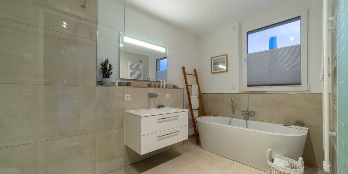 ? WAS FÜR EIN KNALLER! Dein schlüsselfertiges Traumhaus mit Bauplatz, Garage & Zinsdeal - einziehen und glücklich sein! - Doppelhaushälfte Leonberg Höfingen | Angebot:27703240