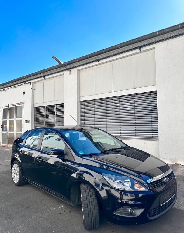 Ford Focus 154.000 km 3.700 € Neuenbürg 75305