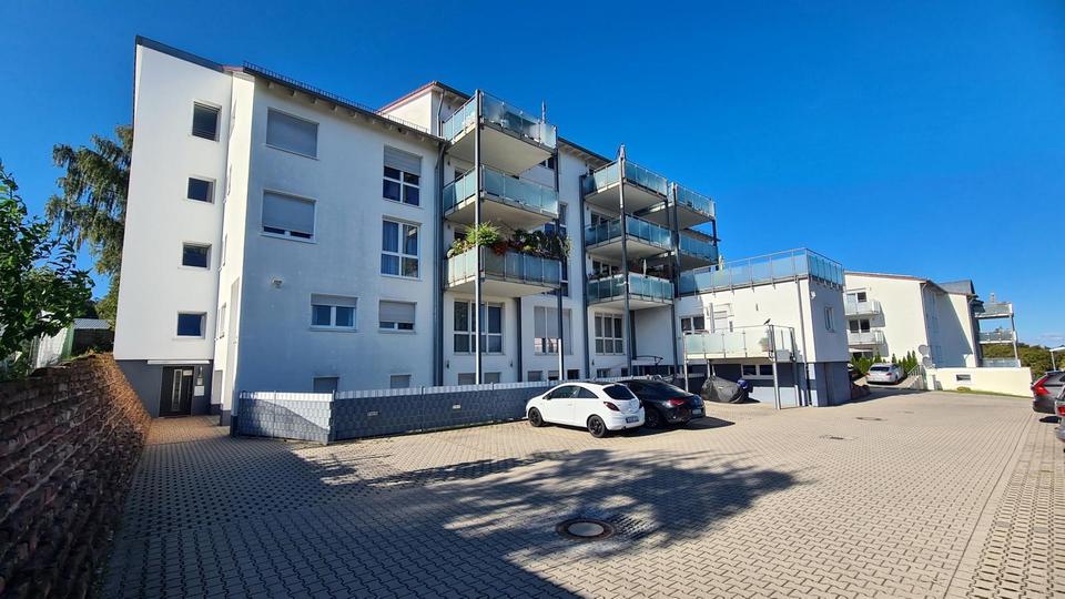 Etagenwohnung Schömberg - 5 Zimmer, 121 m&sup2;, 1.290&euro; | Angebot:26453745