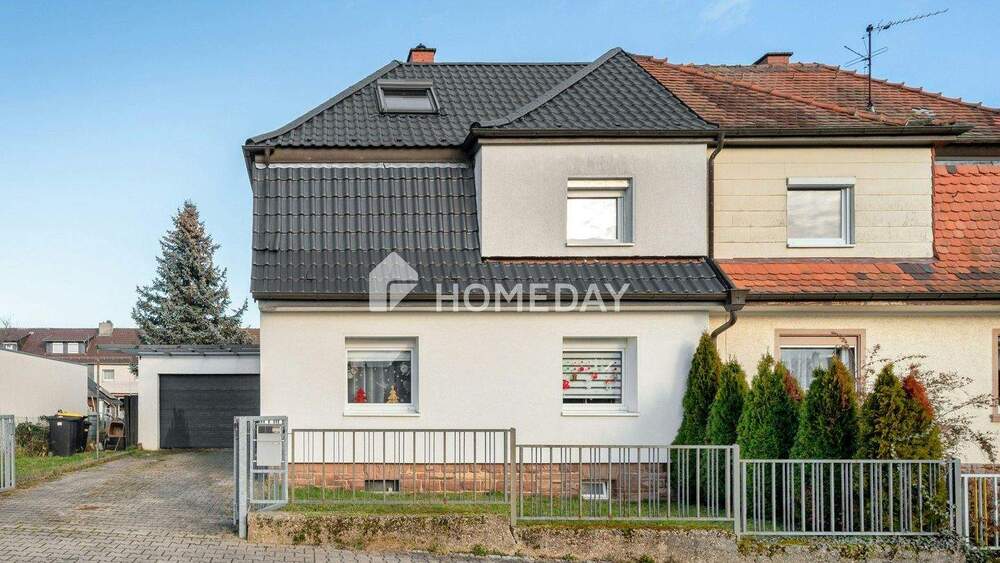 Doppelhaushälfte Pforzheim Arlinger - 7 Zimmer, 200 m&sup2;, 499.000&euro; | Angebot:25694116