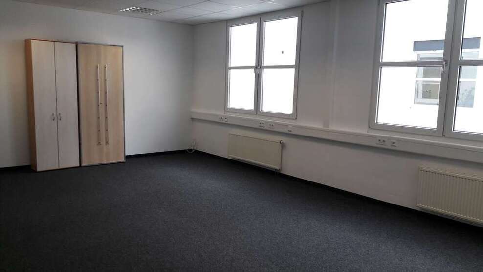 Büro in Holzgerlingen 519 € 45 m²
