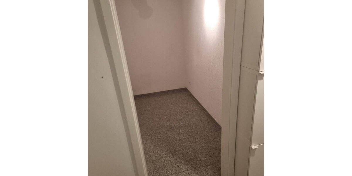 Doppelhaushälfte Pforzheim Nordweststadt - 7 Zimmer, 161 m&sup2;, 565.000&euro; | Angebot:26213556