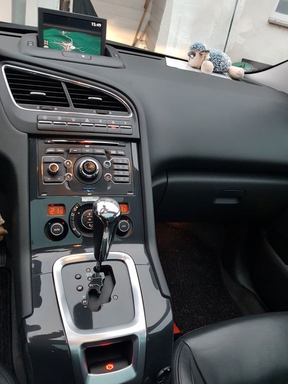 Peugeot 5008 368.000 km 2.800 € Bad Herrenalb 76332