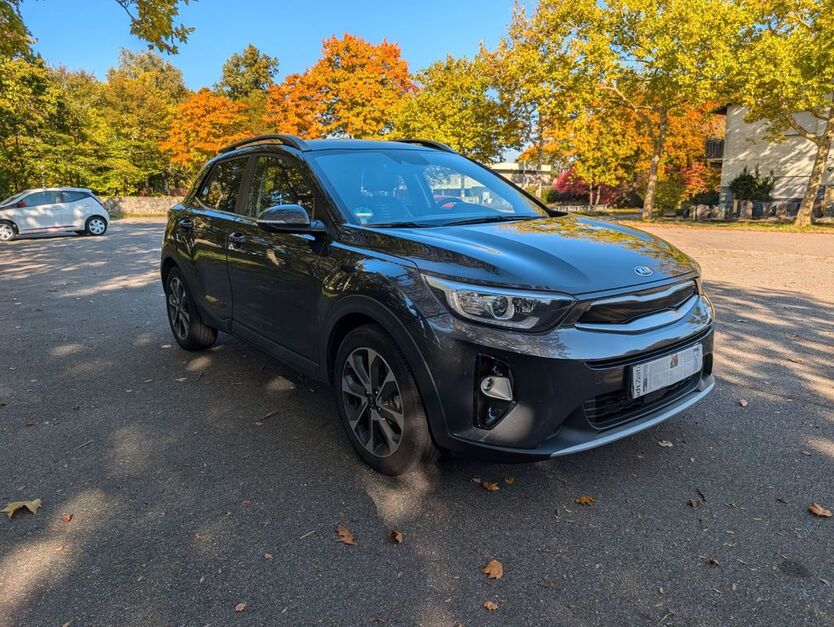 Kia Stonic 52.163 km 14.000 € Karlsruhe 76149