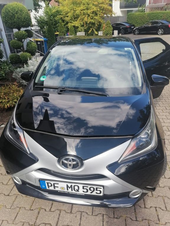 Toyota Aygo (X) 80.000 km 8.500 € Pforzheim 75181