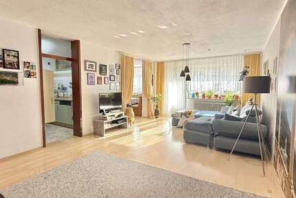 Wohnung Oberderdingen - 3 Zimmer, 85 m&sup2;, 219.000&euro; | Angebot:24523232