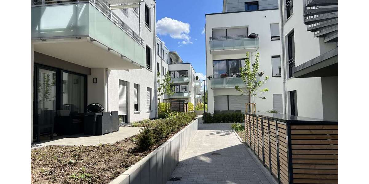 Etagenwohnung Pforzheim Nordstadt - 3 Zimmer, 89 m&sup2;, 1.180&euro; | Angebot:27010029