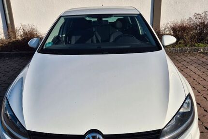 VW Golf 185.000 km 10.900 &euro; Calw 75365
