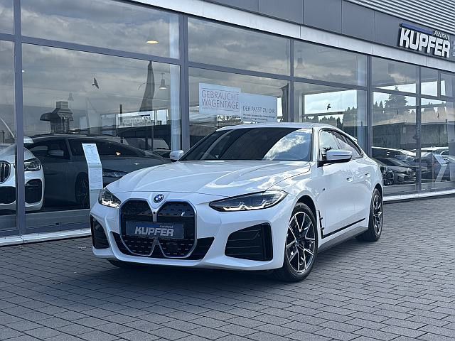 BMW i4 27.120 km 44.900 &euro; Vaihingen / Enz 71665