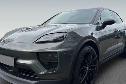 Porsche Macan 9.900 km 89.880 &euro; Pforzheim 75177