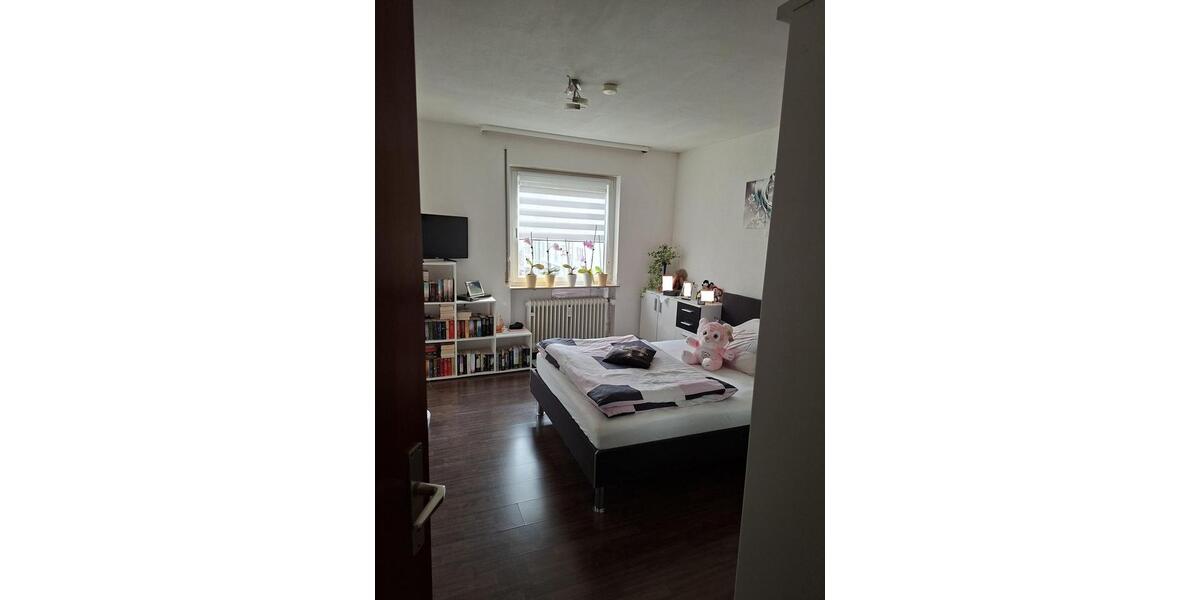 Etagenwohnung Rutesheim - 3 Zimmer, 65 m&sup2;, 940&euro; | Angebot:26213309