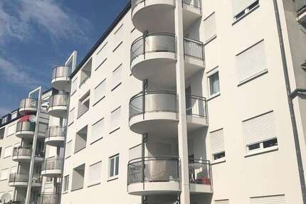 Wohnung zum Mieten in Karlsruhe 1.279 € 130 m²