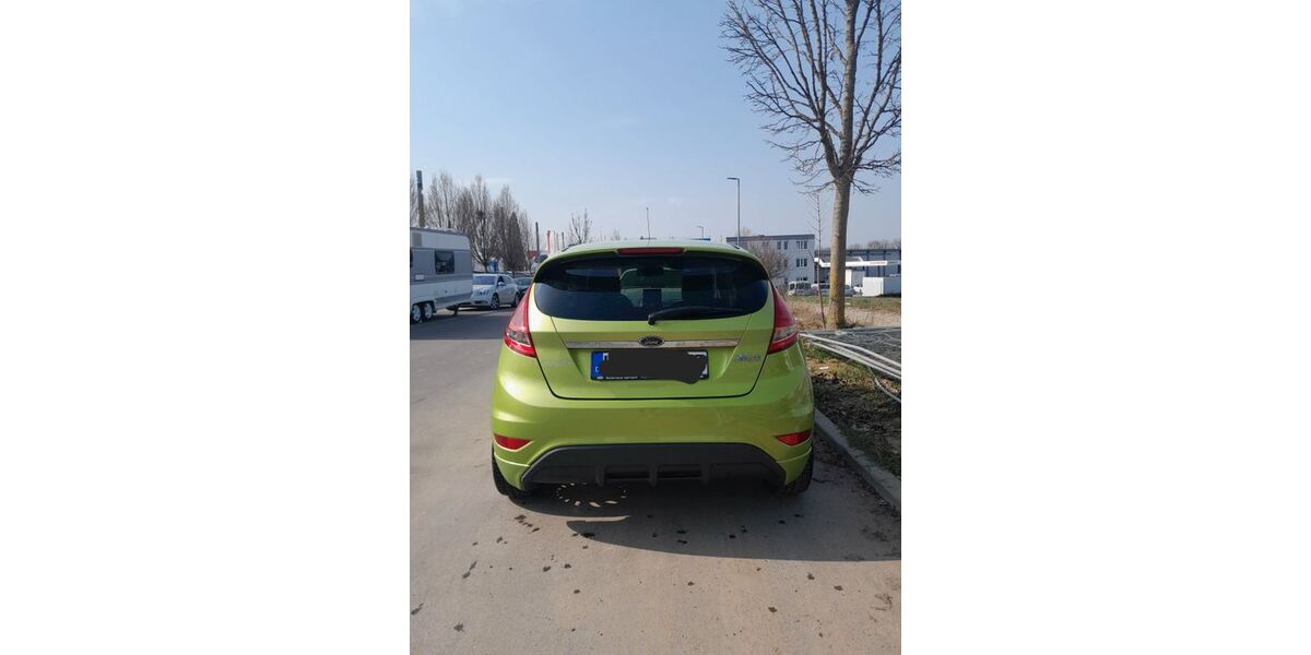 Ford Fiesta 142.000 km 4.100 &euro; Ditzingen 71254