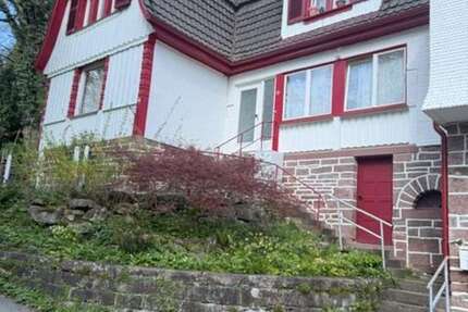 Haus Neuenbürg - 8 Zimmer, 214 m&sup2;, 249.000&euro; | Angebot:26494081
