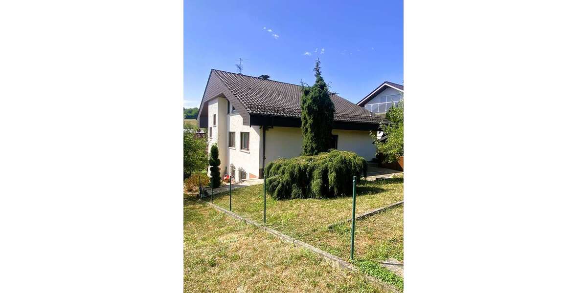 Einfamilienhaus Kämpfelbach - Bilfingen Bilfingen - 7.5 Zimmer, 292 m&sup2;, 690.000&euro; | Angebot:27531527