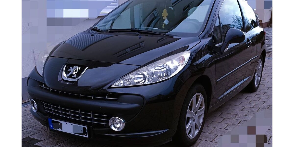 Peugeot 207 174.900 km 1.900 &euro; Bretten 75015
