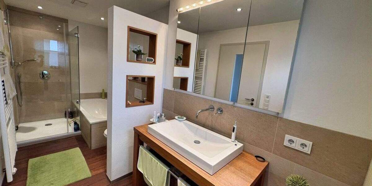 Reihenendhaus Leonberg Gebersheim - 4 Zimmer, 112 m&sup2;, 645.000&euro; | Angebot:25611689