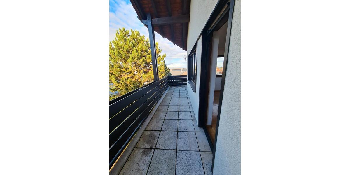 Etagenwohnung Karlsbad - 3 Zimmer, 90 m&sup2;, 990&euro; | Angebot:26702464