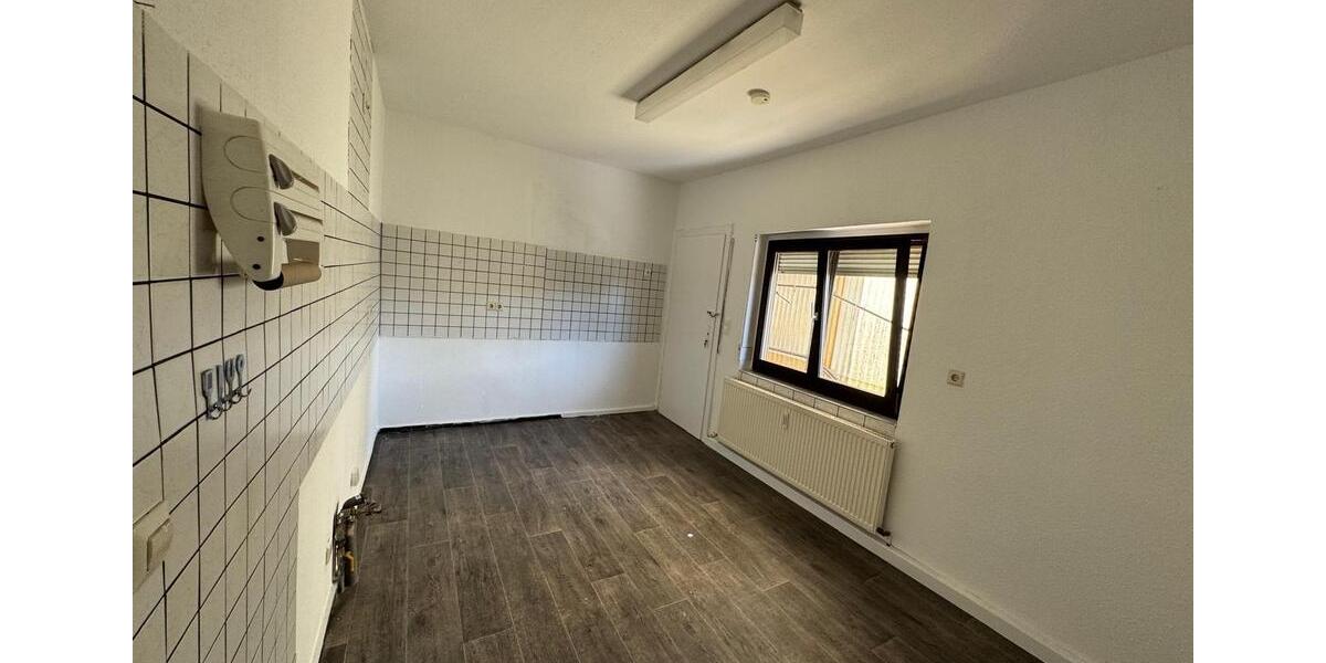 Etagenwohnung Pfinztal - 3.5 Zimmer, 86 m&sup2;, 1.100&euro; | Angebot:26429211