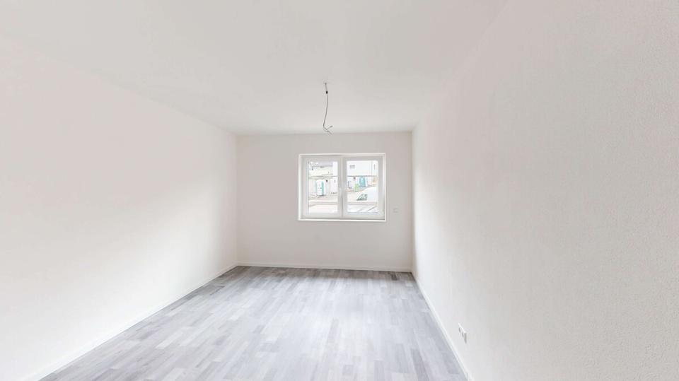 Dachgeschoßwohnung Pfaffenhofen - 3.5 Zimmer, 79 m&sup2;, 980&euro; | Angebot:26636060