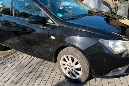 Seat Ibiza 141.000 km 4.875 &euro; Ditzingen 71254