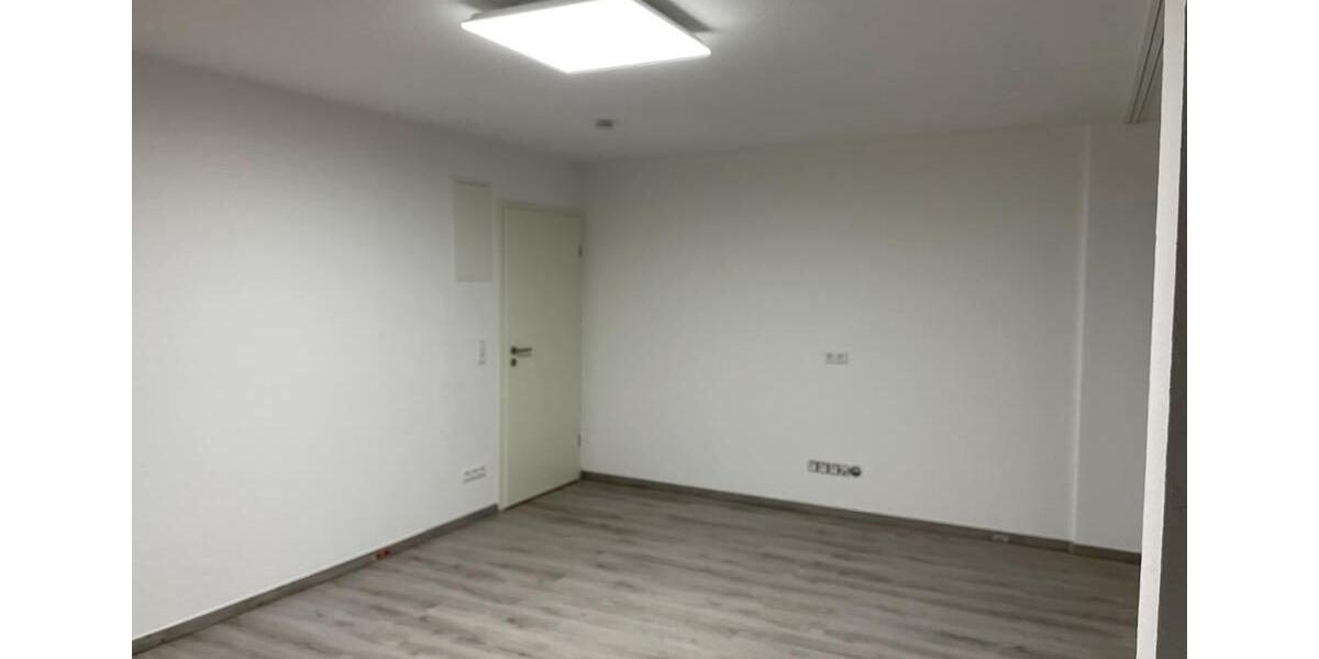 Etagenwohnung Sindelfingen Eichholz - 1 Zimmer, 34 m&sup2;, 175.000&euro; | Angebot:27017132