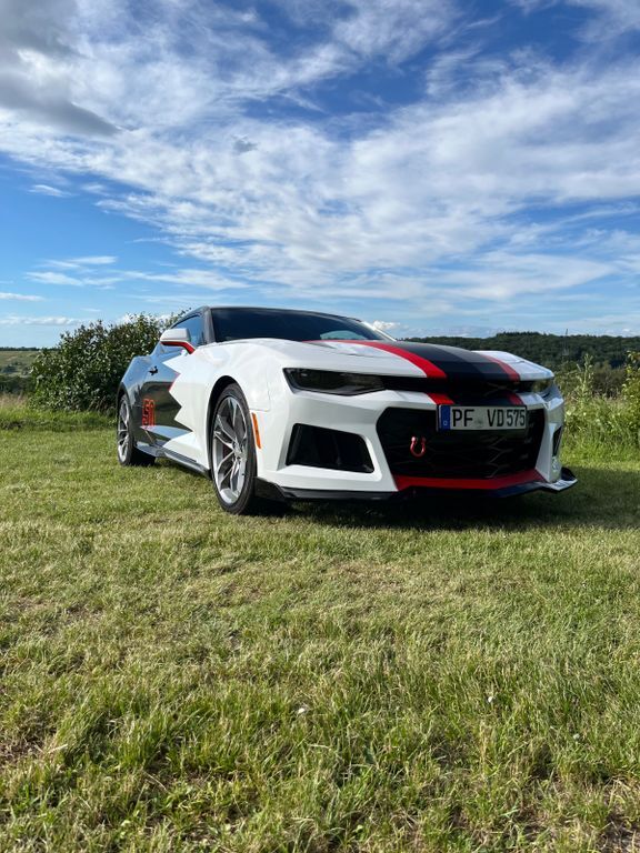 Chevrolet Camaro 33.000 km 25.000 € Keltern 75210
