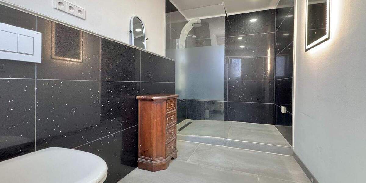 Doppelhaushälfte Bretten - 4 Zimmer, 88 m&sup2;, 399.000&euro; | Angebot:25738384