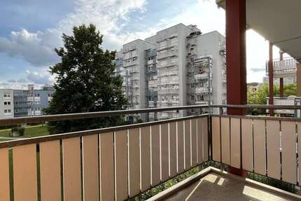 Wohnung zum Mieten in Sindelfingen 1.250 € 82 m²