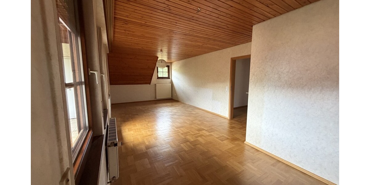 Platz und noch mehr Platz -Wohnen & Vermögen clever kombinieren - Zweifamilienhaus Höfen Höfen (Enz) | Angebot:27082704