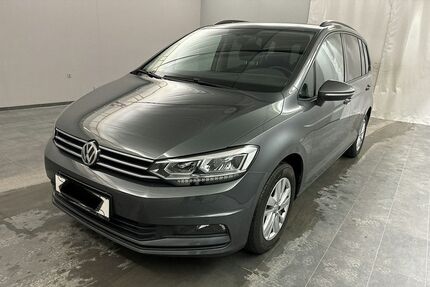 VW Touran 112.900 km 19.900 &euro; Bretten 75015