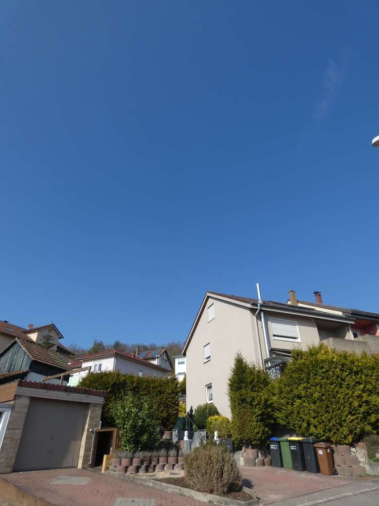 Haus zum Kaufen in Niefern-Vorort 680.000 € 196 m²