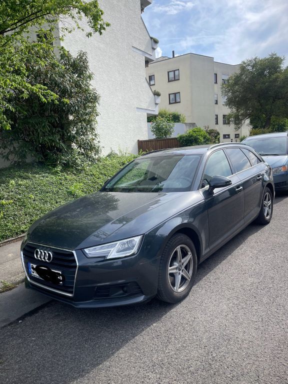 Audi A4 121.000 km 19.100 € Korntal-Münchingen 70825