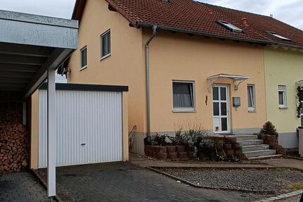 Haus Straubenhardt - 4 Zimmer, 110 m&sup2;, 615.000&euro; | Angebot:26589535