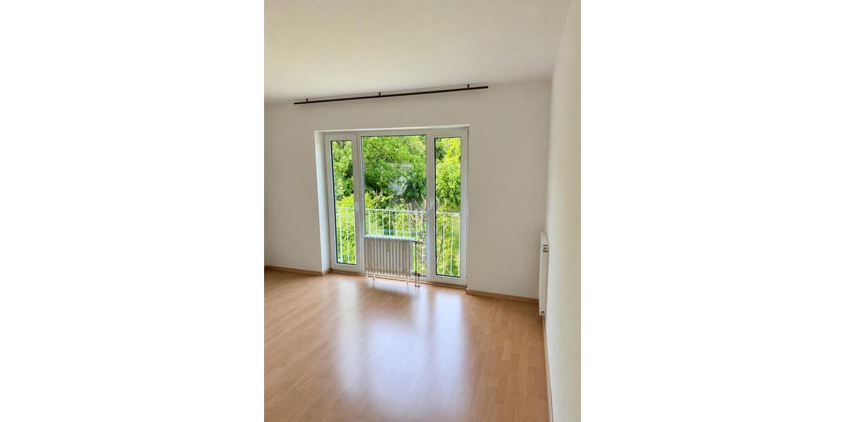 Etagenwohnung Hemmingen - 2 Zimmer, 65 m&sup2;, 1.080&euro; | Angebot:26677377