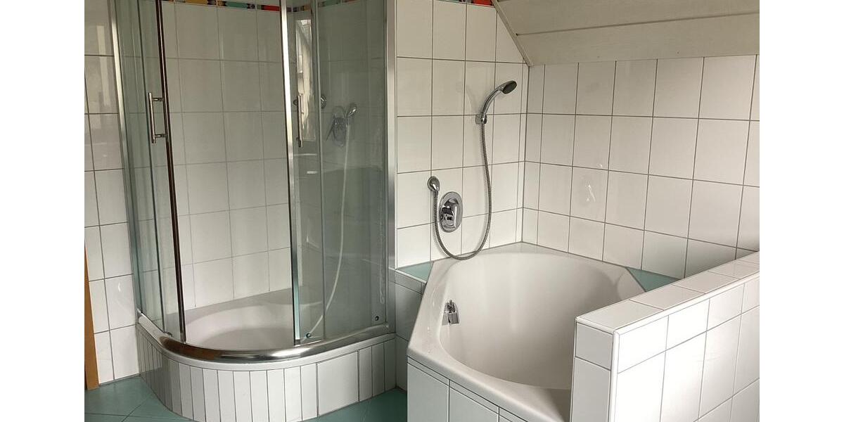 Dachgeschoßwohnung Gaggenau - 2 Zimmer, 115 m&sup2;, 1.050&euro; | Angebot:26311609