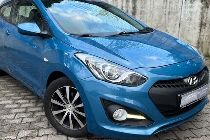 Hyundai i30 163.900 km 5.990 € Stuttgart 70378