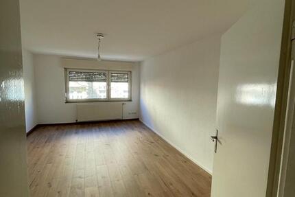 Wohnung Karlsruhe Südstadt - 2 Zimmer, 65 m&sup2;, 970&euro; | Angebot:26572371