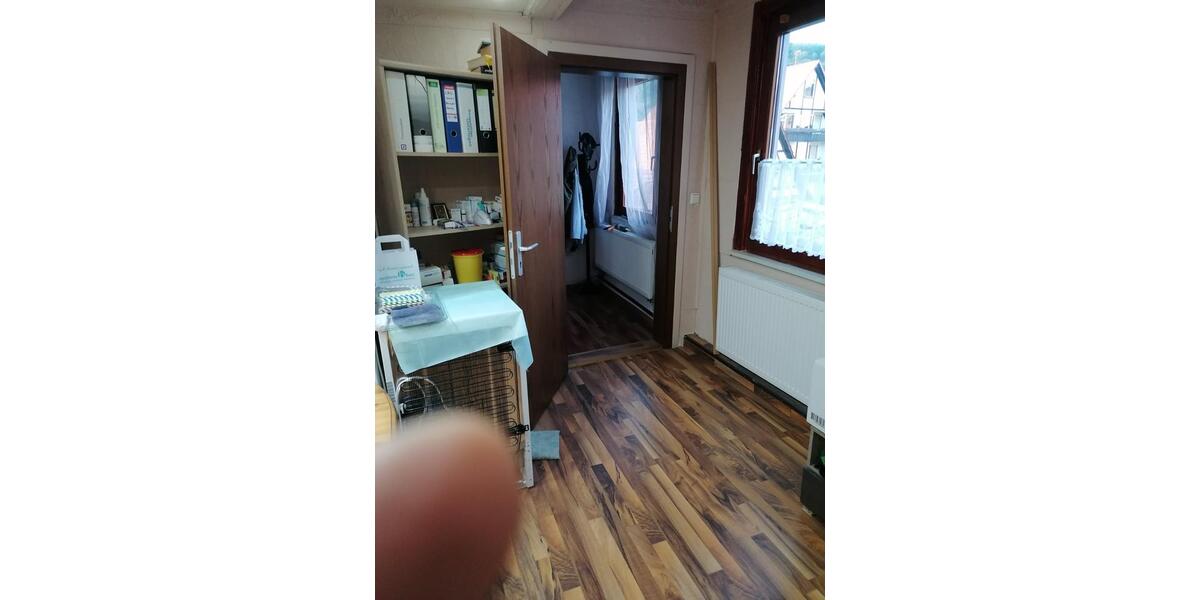 Einfamilienhaus Pforzheim Eutingen - 6 Zimmer, 157 m&sup2;, 350.000&euro; | Angebot:25442785