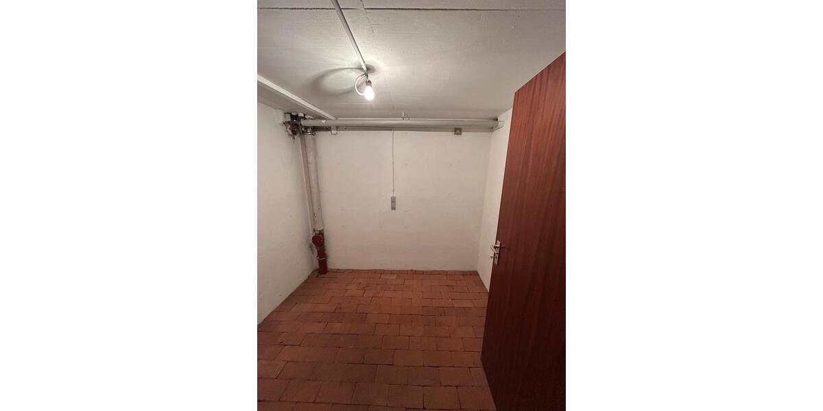 Reihenhaus Ditzingen - 5.5 Zimmer, 120 m&sup2;, 1.800&euro; | Angebot:25646253