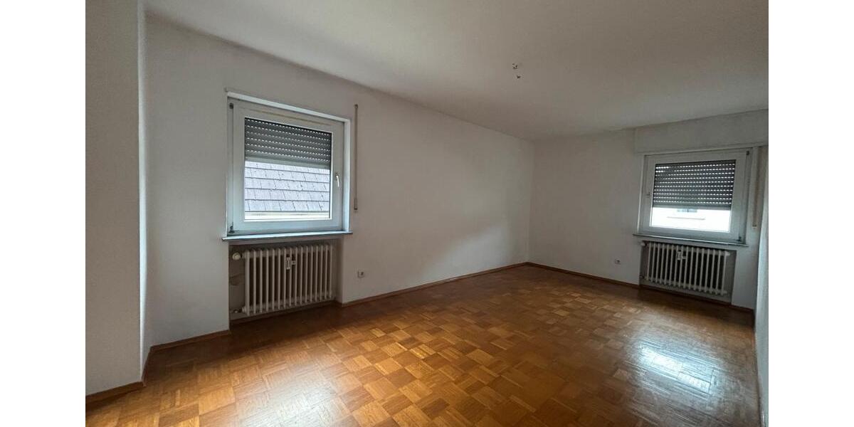 Etagenwohnung Karlsdorf-Neuthard Neuthard - 3 Zimmer, 119 m&sup2;, 850&euro; | Angebot:26283895