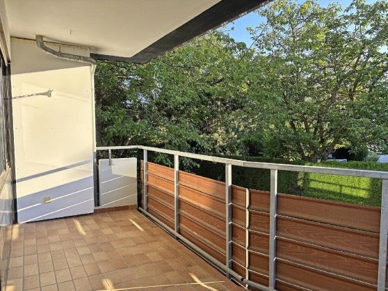 Etagenwohnung Dobel - 4 Zimmer, 106 m&sup2;, 940&euro; | Angebot:26039050
