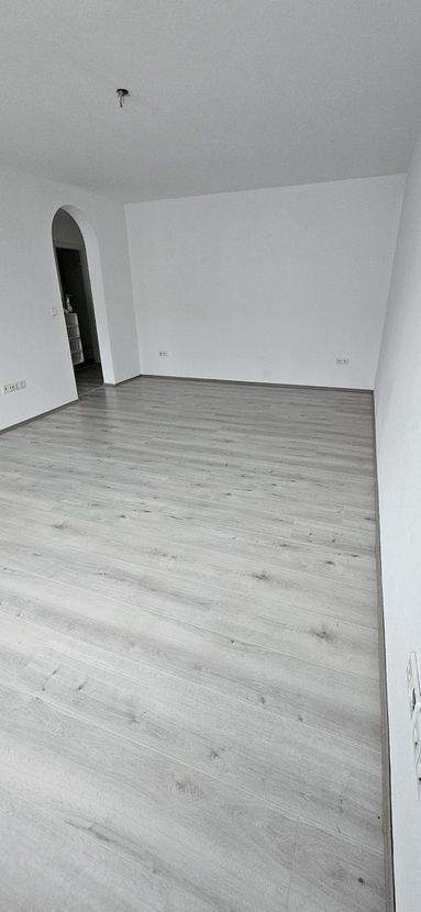 Schöne 2-Zimmer-Wohnung mit Balkon und EBK 2 zimmer