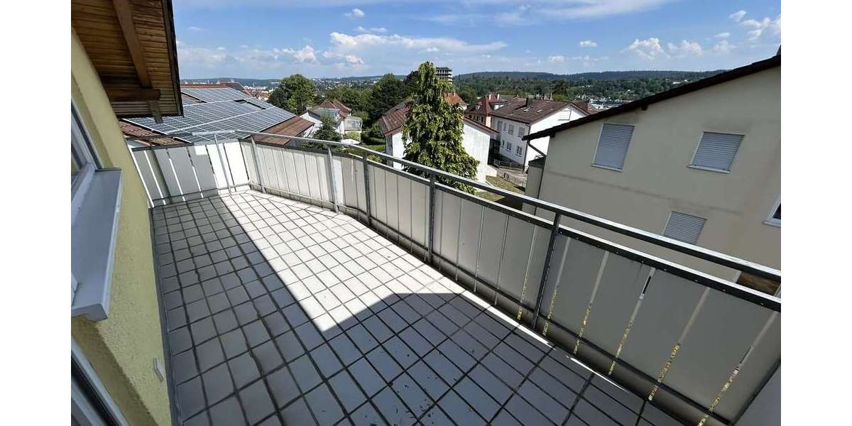 Etagenwohnung Pforzheim Brötzingen - 2 Zimmer, 65 m&sup2;, 210.000&euro; | Angebot:27712577