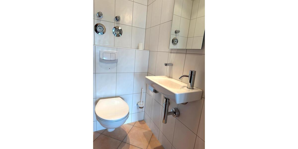 Dachgeschoßwohnung Sindelfingen Sindelfingen (Stadt) - 3.5 Zimmer, 77 m&sup2;, 1.470&euro; | Angebot:27569426