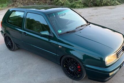 VW Golf 215.000 km 22.900 &euro; Vaihingen / Enz 71665