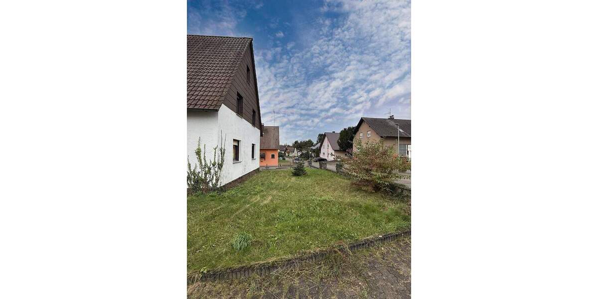 Grundstück mit Breite & 1252 m² Fläche - Ideal für Neubau und Projektentwicklung in Bretten zimmer