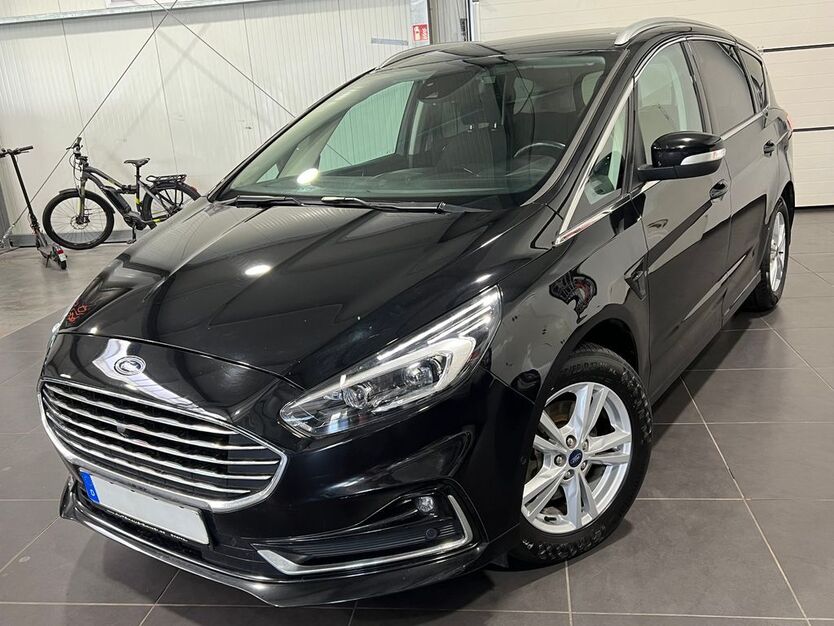 Ford S-Max 149.000 km 17.995 € Bretten 75015