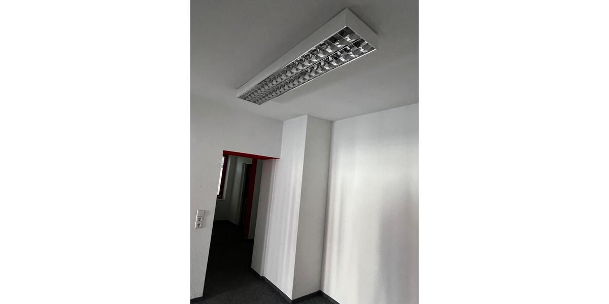 Büro- Ladenraum zu vermieten in Schömberg Zentrum zimmer